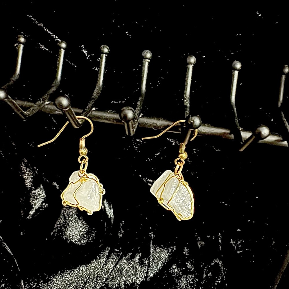ROSE GOLD WHITE QUARTZ | Wire Wrapped Dangle Earrings | Handmade